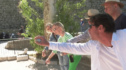 Provence : des leçons de pétanque à l’ombre des platanes (FRANCE 3)