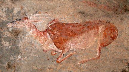 Antilope peinte à l'estompe dans la grotte de Burley (Afrique du Sud)&nbsp; (© Jean-Loïc Le Quellec)