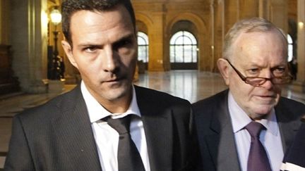 Jérôle Kerviel (à gauche), avec son avocat, Me Olivier Metzner (AFP - JOEL SAGET)