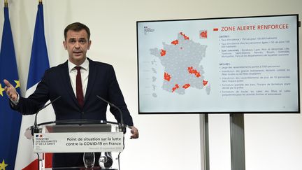 Olivier Veran, ministre de la Santé lors de sa conférence de presse à Paris, le 23 septembre 2020. (ELIOT BLONDET / AFP)