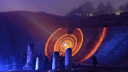 "Incandescens" le projet de la Ville de Lyon pour la Fête des Lumières 2016 embrase le Théâtre Antique
 (Ville de Lyon / Muriel Chaulet)