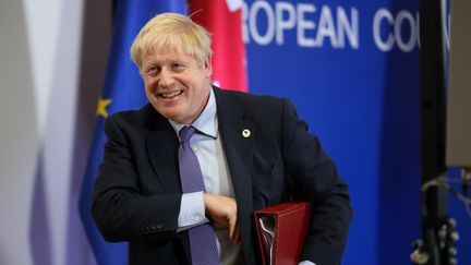 Boris Johnson à l'issue d'une conférence de presse à Bruxelles, jeudi 17 octobre 2019.&nbsp; (DOMINIKA ZARZYCKA / NURPHOTO / AFP)