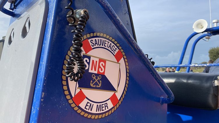 Manche : deux blessés et un disparu après le retournement d'un bâteau de pêche au large de Barfleur