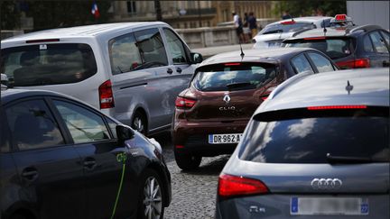 Véhicules à Paris, en juillet 2018. (LUC NOBOUT / IP3 PRESS/MAXPPP)