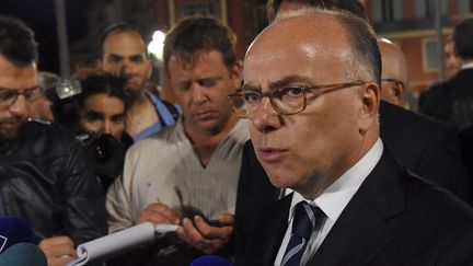 VIDEO. Après l'attentat à Nice, le plan Vigipirate rehaussé dans les Alpes-Maritimes, annonce Cazeneuve