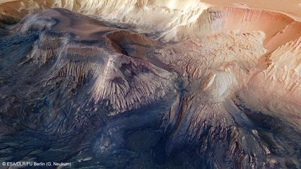 Le canyon d’Hebes Chasma sur Mars. (ESA / DLE / FU BERLIN)