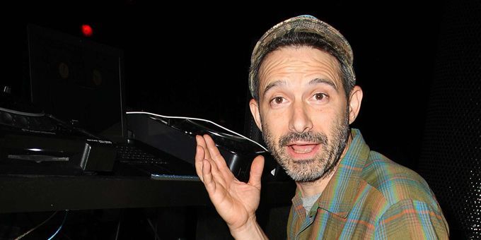 Ad-Rock des Beastie Boys en octobre 2011.
 (Amanda Schwab/NBC/AP/SIPA )