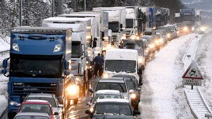 &nbsp; (Les conditions météorologiques pourraient affecter la circulation samedi © Maxppp)