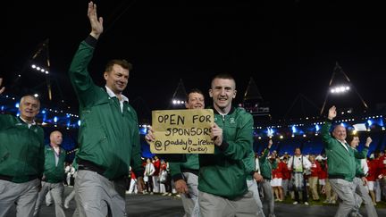 Il y en a qui ne perdent pas le nord, sacrifiant l'esprit olympique pour un petit appel aux sponsors. Sacr&eacute; Paddy ! (LEON NEAL / AFP)