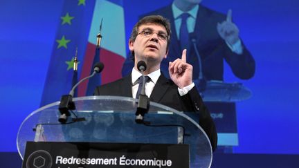 Arnaud Montebourg pr&eacute;sente sa feuille de route, au minist&egrave;re de l'Economie, le 10 juillet 2014.&nbsp; (ERIC PIERMONT / AFP)