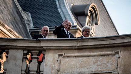 Gérard Collomb à son arrivée au conseil municipal à la mairie de Lyon, le 5&nbsp;novembre 2018. (JEFF PACHOUD / AFP)