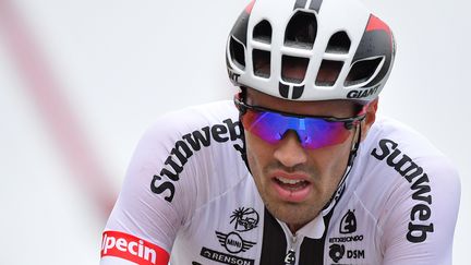 Le néerlandais Tom Dumoulin, le 3 juillet 2016 lors de la deuxième étape du Tour de France. (DAVID STOCKMAN / BELGA MAG / AFP)