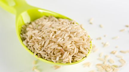 Le riz basmati complet de la marque Taureau Ailé, rappelé mercredi 25 janvier, contient un pesticide interdit en Europe depuis 2020. (LAURENCE MOUTON / MAXPPP)