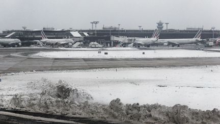 Les pistes de l'aéroport d'Orly (Val-de-Marne), le 7 février 2018. (PHILIPPE LOPEZ / AFP)