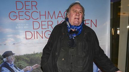 L'acteur Gérard Depardieu à la première du film "Umami", le 12 janvier 2023 à Berlin (Allemagne). (JENS KALAENE / DPA / AFP)