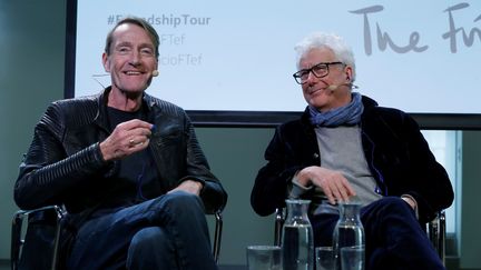 Lee Child (à gauche) et Ken Follet (à droite) à Madrid dans le cadre d'une tournée d'écrivains britanniques contre le Brexit (19 novembre 2019) (ZIPI / EFE / NEWSCOM / MAXPPP)