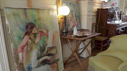 Le 13 Heures&nbsp;part&nbsp;dans l’Aube, à&nbsp;Essoyes, pour redécouvrir Auguste Renoir. En effet, l’illustre peintre possédait une maison de vacances dans ce village.&nbsp; (FRANCE 2)