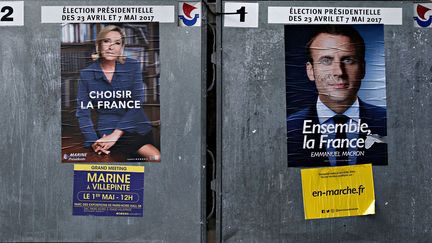 Tour du web des "fake news" qui ont pollué la campagne&nbsp; (AFP)