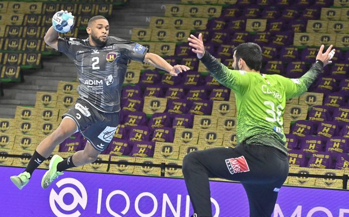 Le Nantais Baptiste Damatrin lors du quart de finale aller de Ligue des champions contre Veszprem, le 13 mai 2021. (JEROME FOUQUET / MAXPPP)