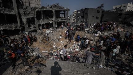 Le camp de réfugiés de Jabaliya, au nord de Gaza, le 1er novembre 2023. (ALI JADALLAH / ANADOLU / AFP)