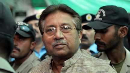 L'ex-pr&eacute;sident&nbsp;Pervez Musharraf devant la Cour anti-terroriste d'Islamabad, au Pakistan, le 20 avril 2013. (AAMIR QURESHI / AFP)