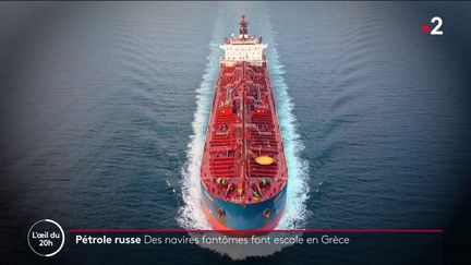 Du pétrole russe transite par une baie au sud de la Grèce (L'OEIL DU 20 HEURES / FRANCE 2)