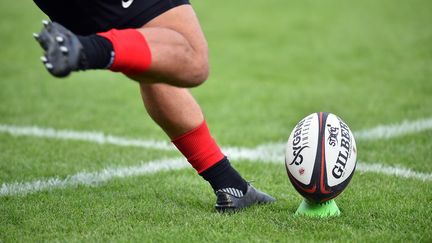 Photo d'illustration d'un joueur du Stade Toulousain. (REMY GABALDA / AFP)