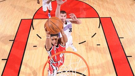 Nicolas Batum (SAM FORENCICH / NBAE / GETTY IMAGES)