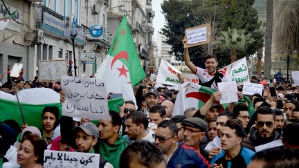 Des manifestants à Alger, le 8 mars 2019. (AFP)