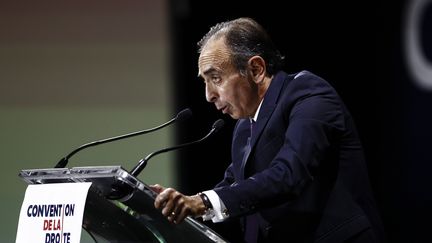 Eric Zemmour lors de son discours à la "Convention de la droite", à Paris, le 28 septembre 2019.&nbsp; (SAMEER AL-DOUMY / AFP)