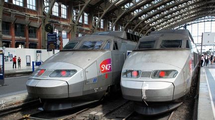 &nbsp; (La SNCF ne laisse pas les migrants voyager gratuitement © MaxPPP)