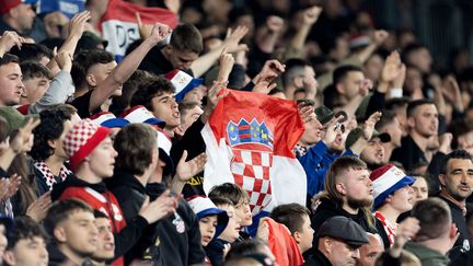 Les supporters du Sydney United 58 lors de la finale de coupe d'Australie, le 1er octobre 2022. (DAMIAN BRIGGS/SPEED MEDIA/SHUTTE/SIPA / SIPA)