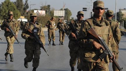 Militaires pakistanais à Rawalpindi (Pakistan) le 4 décembre 2009 (AFP - Farooq NAEEM)