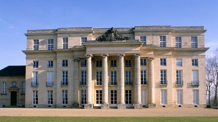 Le ch&acirc;teau de B&eacute;nouville (Calvados)) accueille le d&eacute;jeuner des chefs d'Etat et de gouvernement, le 6 juin 2014 &agrave; midi. (HERVE HUGHES / HEMIS.FR / AFP)