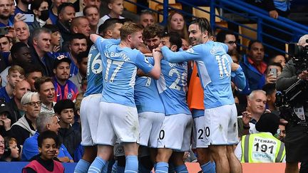 Manchester City s'est imposé sur la pelouse de Chelsea (0-1) samedi 25 septembre. (BEN STANSALL / AFP)