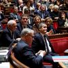 Le ministre de l'Intérieur, Gérald Darmanin (au centre), lors du vote du Sénat sur le projet de loi immigration, le 14 novembre 2023. (GEOFFROY VAN DER HASSELT / AFP)