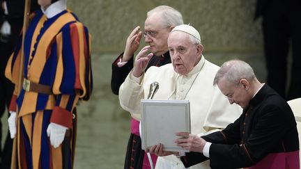 Le pape François lors de son audience hebdomadaire au Vatican, le 12 février 2020. (FILIPPO MONTEFORTE / AFP)