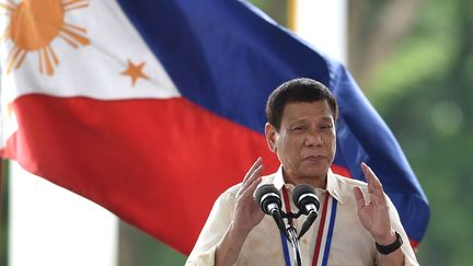 Rodrigo Duterte, le 29 août 2016, à Manille. (TED ALJIBE / AFP)