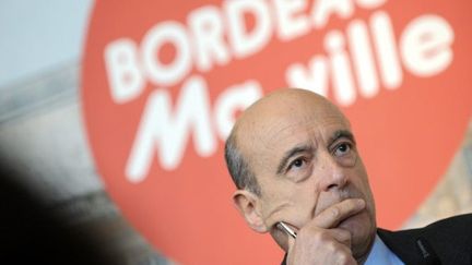 Alain Juppé, à Bordeaux, présente ses voeux à la presse pour l'année 2011. (JEAN-PIERRE MULLER / AFP)