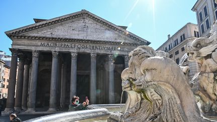 La place du Panthéon, à Rome, le 11 mars 2020. (ANDREAS SOLARO / AFP)