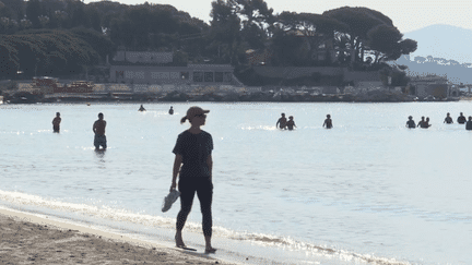 Sécheresse : les douches disparaissent des plages de La Ciotat (France 3)