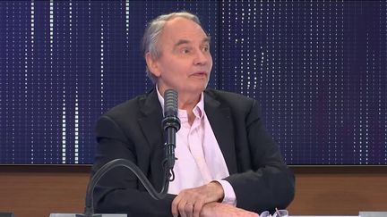 Le député&nbsp;MoDem des Hauts-de-Seine Jean-Louis Bourlanges&nbsp;était l'invité du "8h30 franceinfo", samedi 12 juin 2021. (FRANCEINFO / RADIO FRANCE)