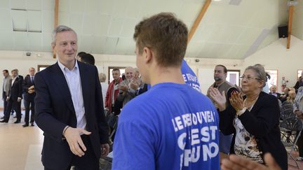 Bruno Le Maire,&nbsp;candidat &agrave; la pr&eacute;sidence de l'UMP, en campagne &agrave;&nbsp;Herblay (Val-d'Oise), le 27 septembre 2014. ( WITT / SIPA)