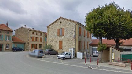 La mairie de&nbsp;Chantemerle-les-Bl&eacute;s (Dr&ocirc;me), en septembre 2009. (GOOGLE MAPS / FRANCETV INFO)