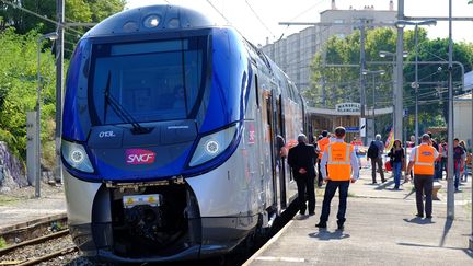 Voyage d'essai de la première rame du Regio 2N, ici en gare de Marseille-Blancarde. (GARRO THIERRY / MAXPPP)