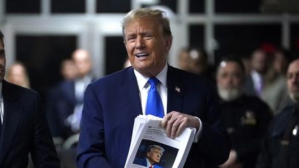 L'ancien président américain Donald Trump arrive à son procès au tribunal à New York, le 18 avril 2024. (GETTY IMAGES NORTH AMERICA / AFP)