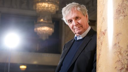 Le compositeur Phillipe Boesmans à l'Opéra de Stuttgart, en 2016. (BERND WEISSBROD / DPA / AFP)