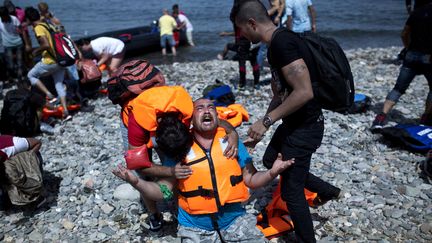 Migrants : l'île grecque de Lesbos sous tension