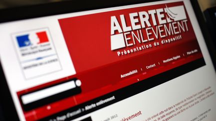 &nbsp; (Le plan "Alerte Enlèvement", qui a permis de retrouver en samedi bonne santé Nathael, l'enfant de 9 ans porté disparu depuis vendredi en Saône-et-Loire, a été déclenché 18 fois avec succès depuis sa mise en place en 2006  © THOMAS COEX THOMAS COEX / AFP)