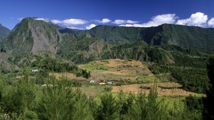 Le Cirque de Cilaos, sur les hauteurs du sud de l'île de La Réunion. (RABOUAN Jean-Baptiste / hemis.fr)